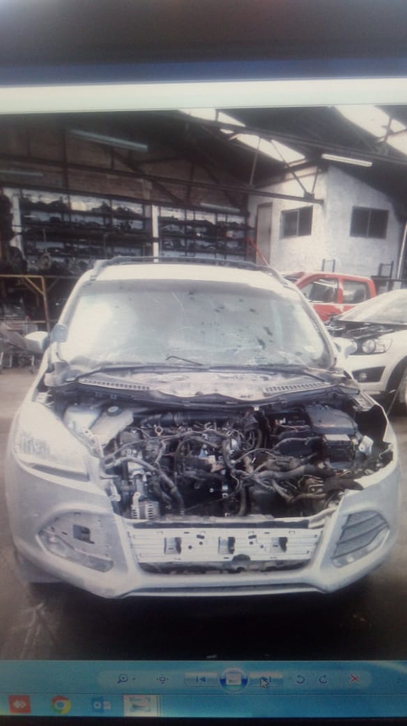  Ford ESCAPE 2013    EN DESARME